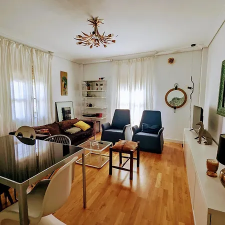 En Ciudad Vieja Appartement *